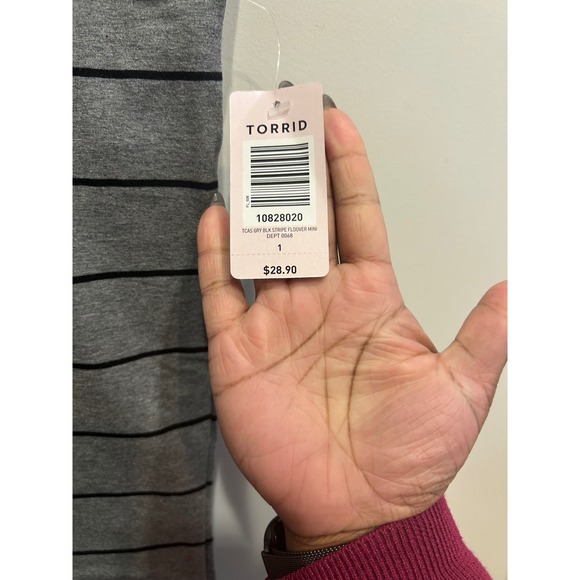 Torrid Women's Gray & Black Striped Stretch Knit Bodycon Mini Skirt Plus Size - Picture 2 of 4